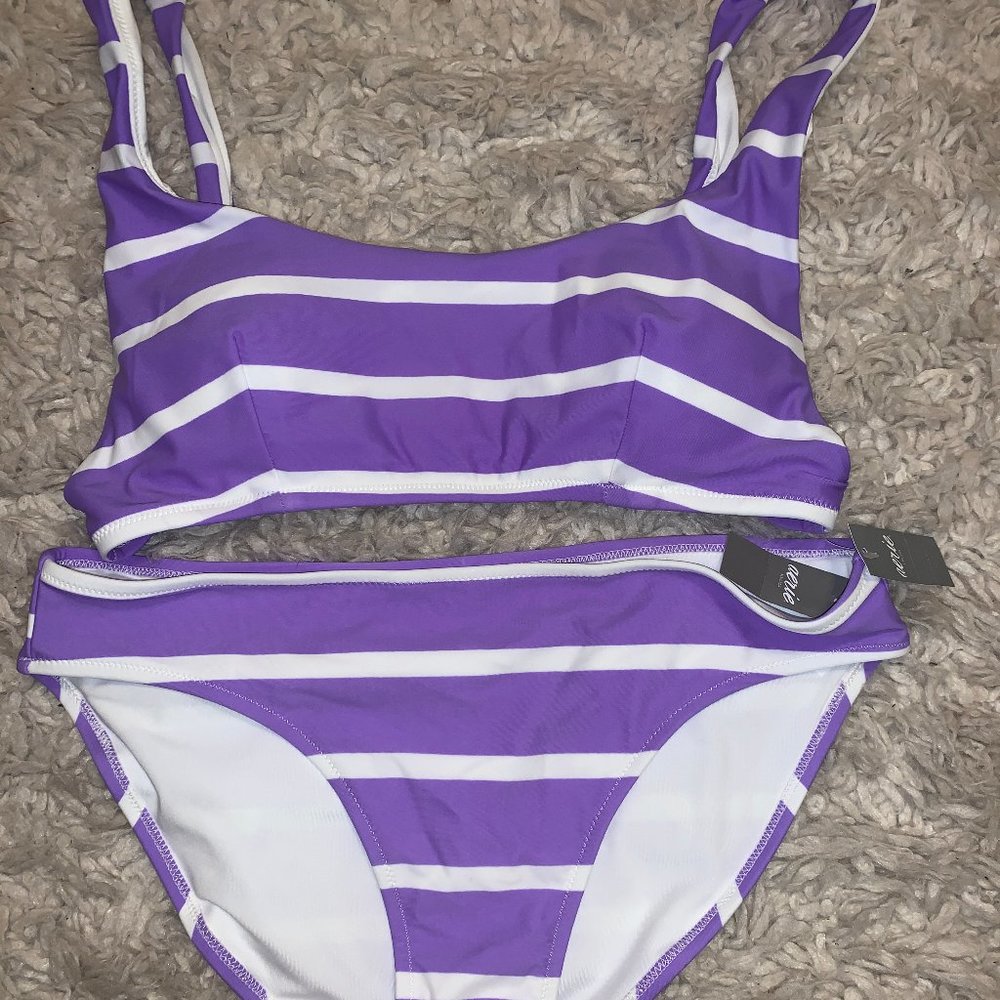 Striped bikini set